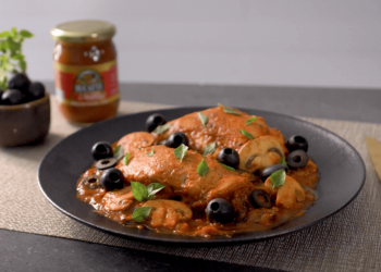 Pollo con Salsa Arrabbiata: receta llena de sabor