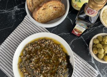 Dip de aceite de oliva para pan